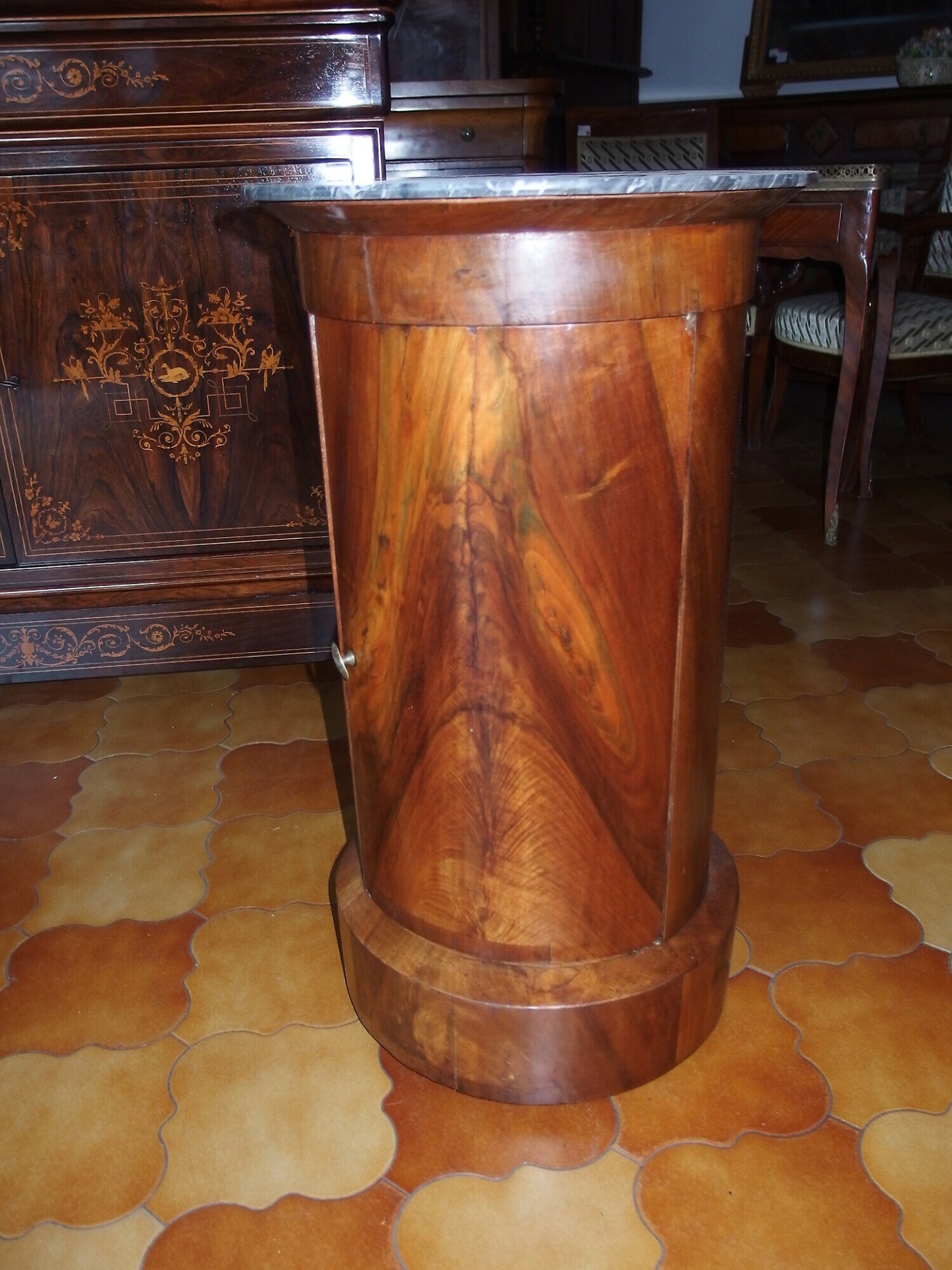 EMPIRE STYLE WALNUT BURL CYLINDER BEDSIDE TABLE 19TH CENTURY RESTORED cm diameter 40xH 72